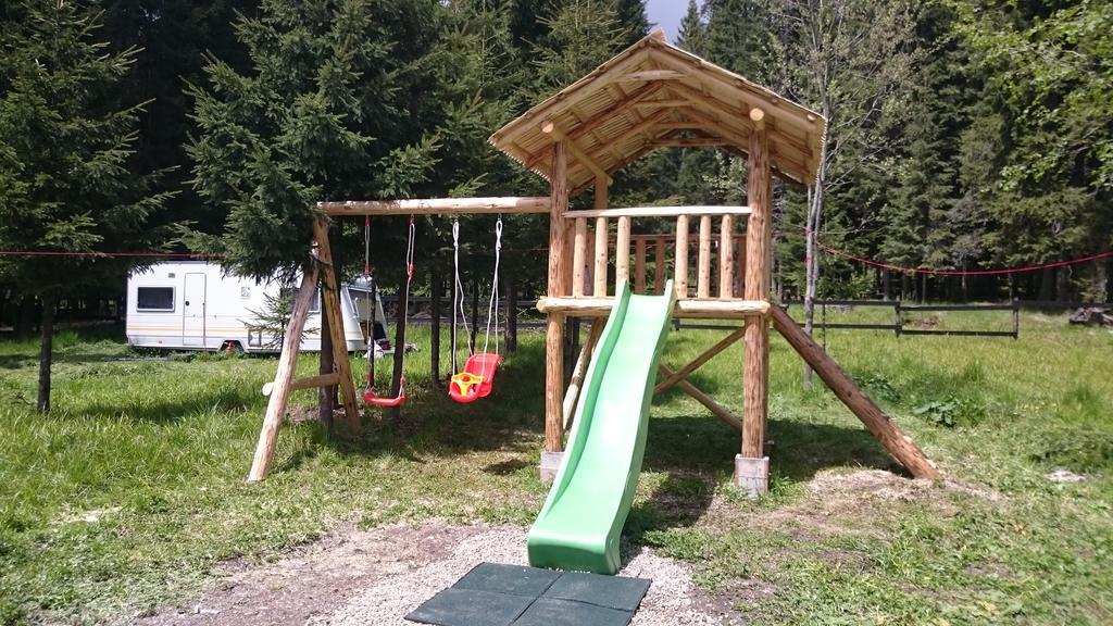 וויניאסה Complex Transalpina Lac מראה חיצוני תמונה